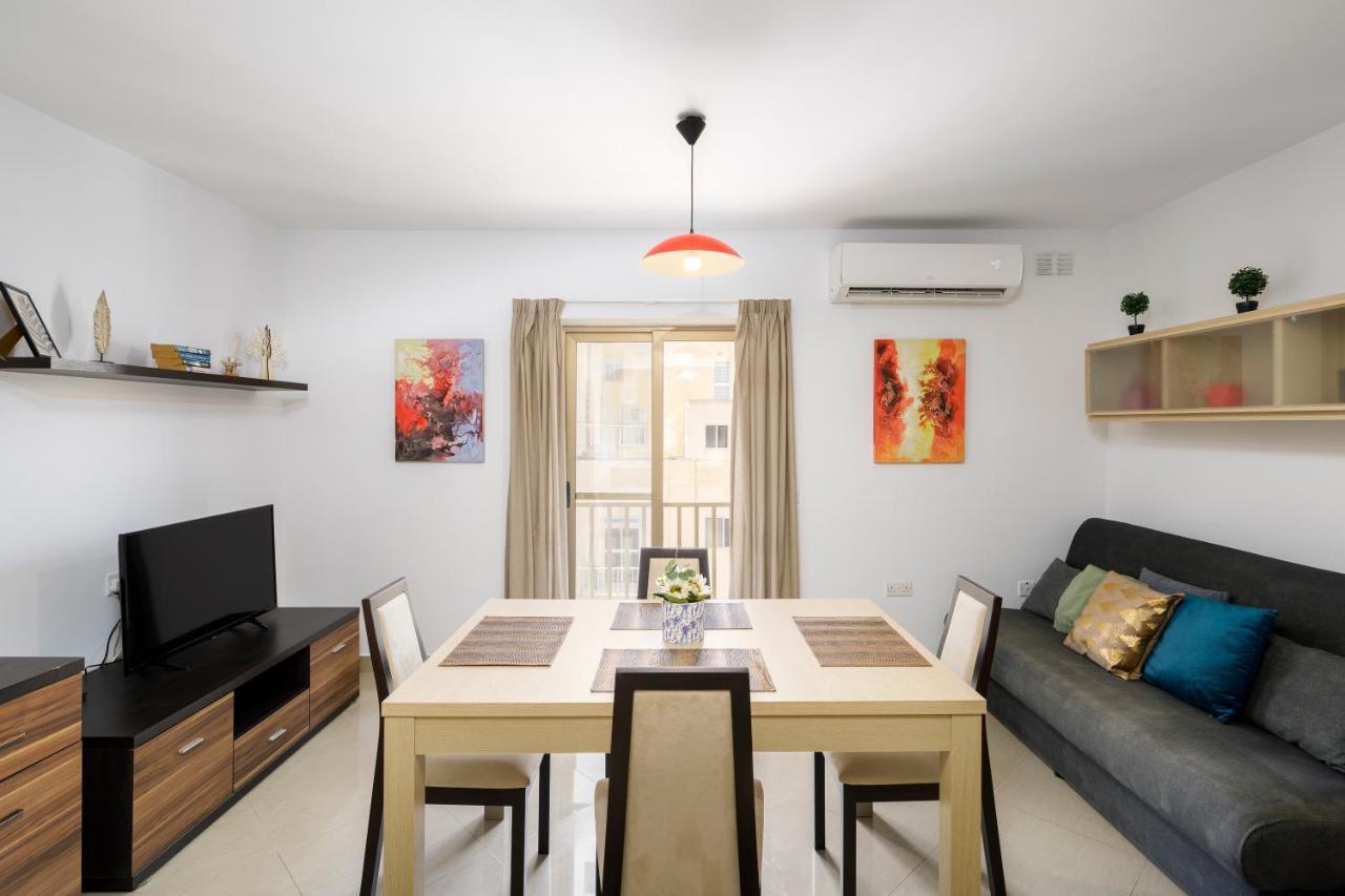 Hilltop Apartments - Stylish Comfort Living Close To The Sea, Bugibba Сент-Полс-Бей Экстерьер фото