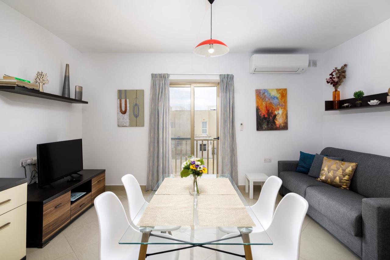 Hilltop Apartments - Stylish Comfort Living Close To The Sea, Bugibba Сент-Полс-Бей Экстерьер фото